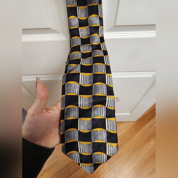Manzoni 100% Silk Tie Made in Italy - Picture 2 of 3